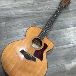 Taylor Acoustic Guitar 