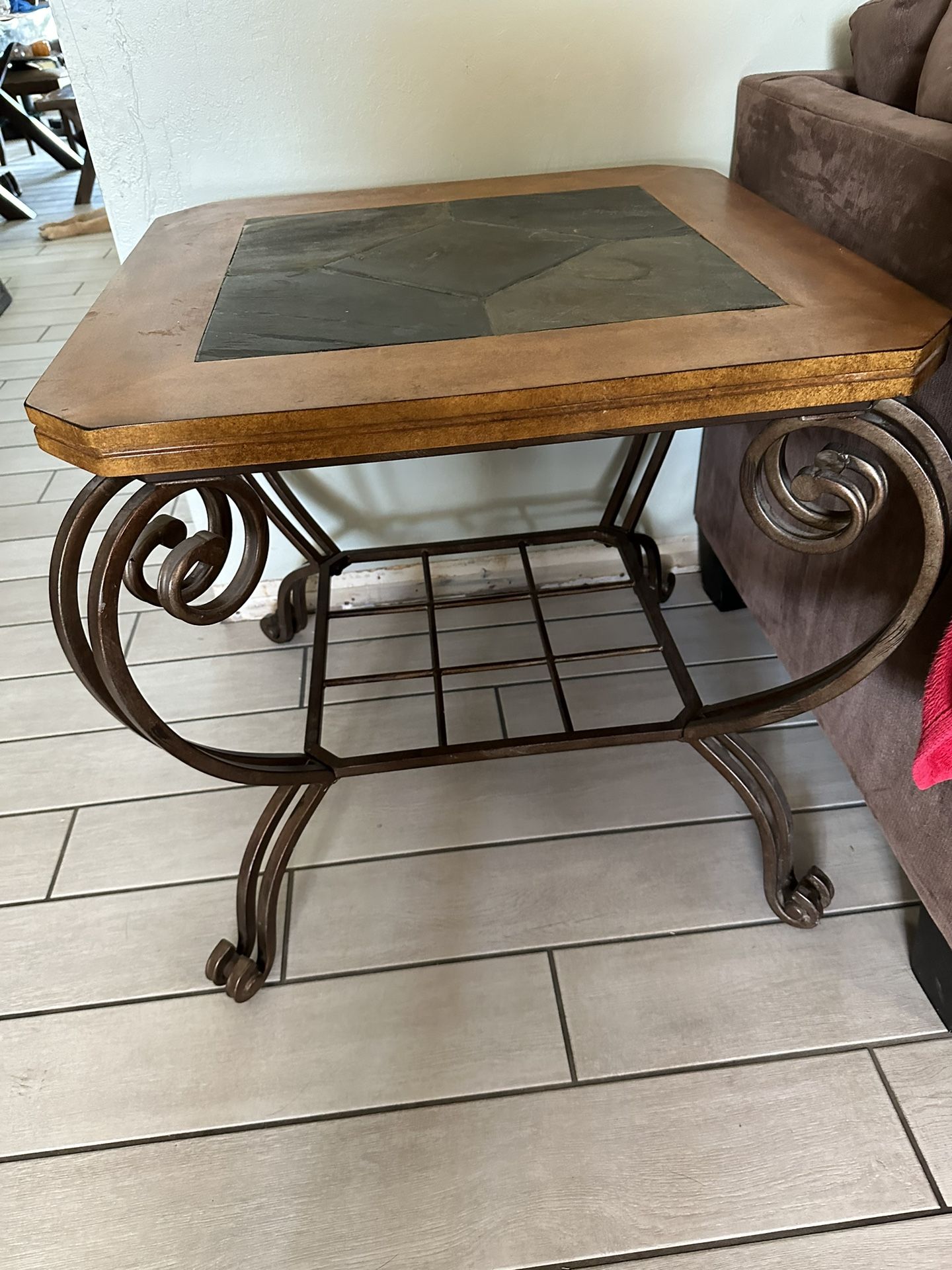 2 End Tables