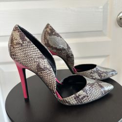 GUESS Maribel Stiletto Heels- New Women’s Size 8