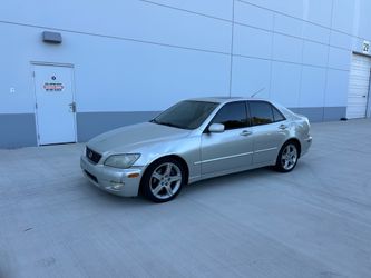 2002 Lexus IS 300