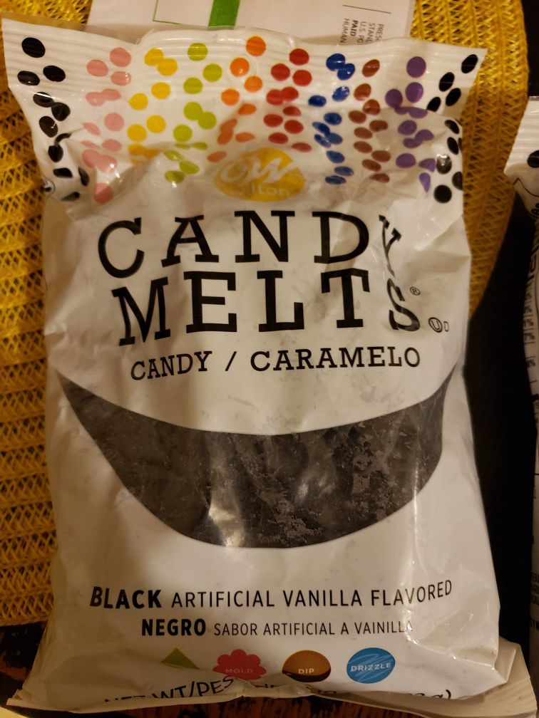 Candy melts color black