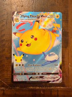 Flying pikachu VMAX