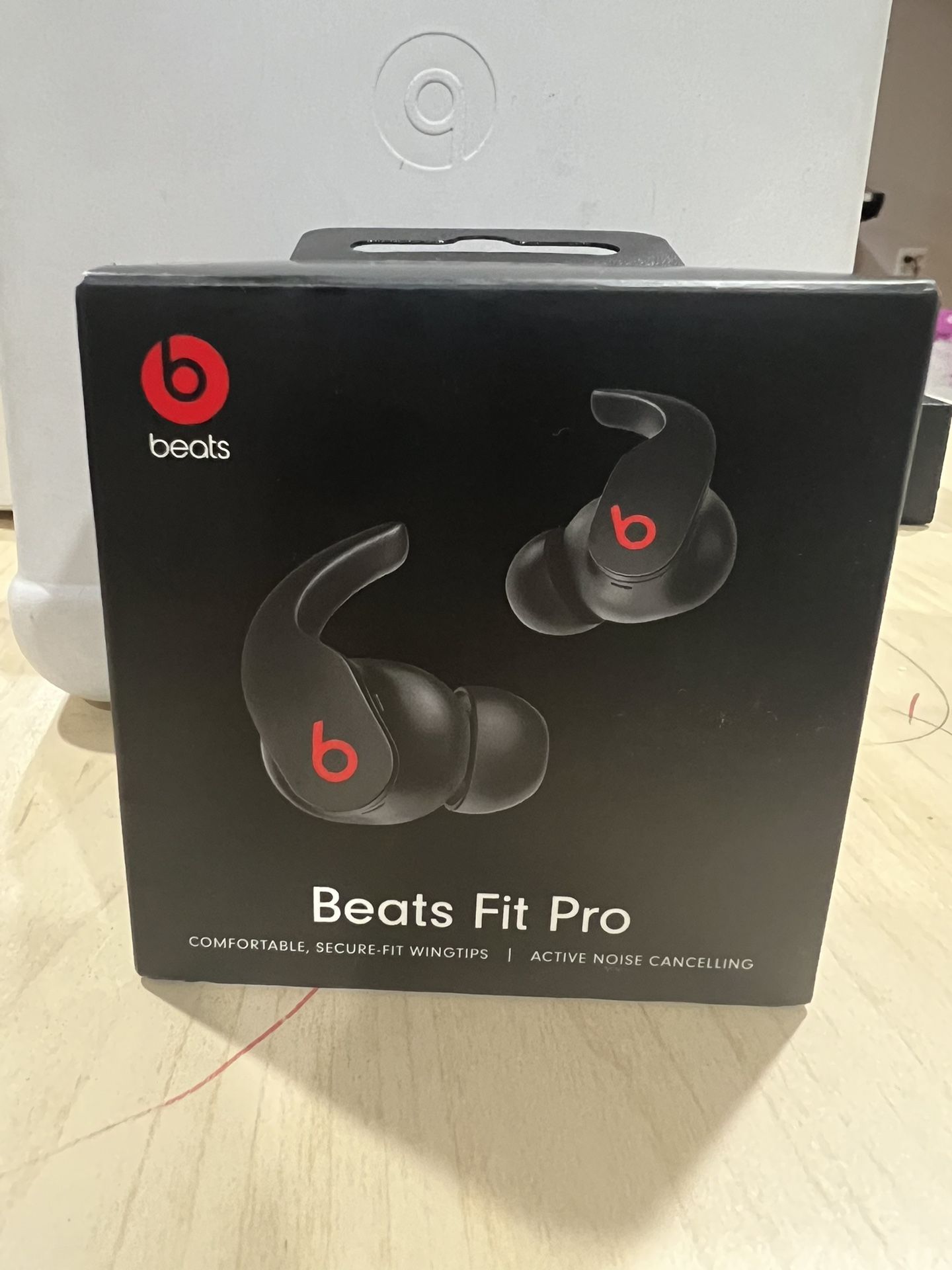 Beats Fit Pro - True Wireless Noise Cancelling Earbuds - Apple H1 Headphone Chip, Compatible with Apple & Android, Class 1 Bluetooth, Built-in Microph