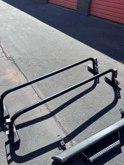Low profile rack