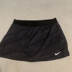 Womens Large White Black Nike Skort