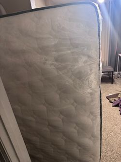 Brand: Rifurl 4.2 4.2 out of 5 stars (41) 14 Inch King Hybrid Mattress, Gel Memory Foam, Pocket Coils, Cooling