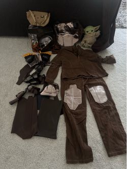 Star Wars Mandalorian custome for Adult  color brown