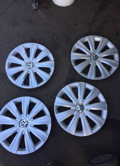 Hub cabs Wv Passat / $35