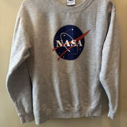 Vintage NASA Sweatshirt - size Adult Small - perfect condition! 