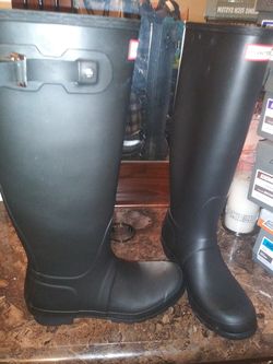 Hunter tall boots womens size 7,8,9