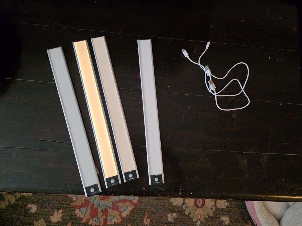 Yeelight Motion Sensor Closet Light Silver 4 Units - $35 (san mateo