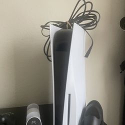 Ps5 with controller