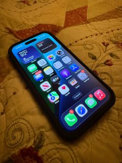 iPhon  15 pro cracked back