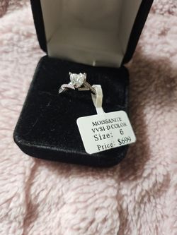 Moissanite VVS1-D Color Solitaire Ring Size 6