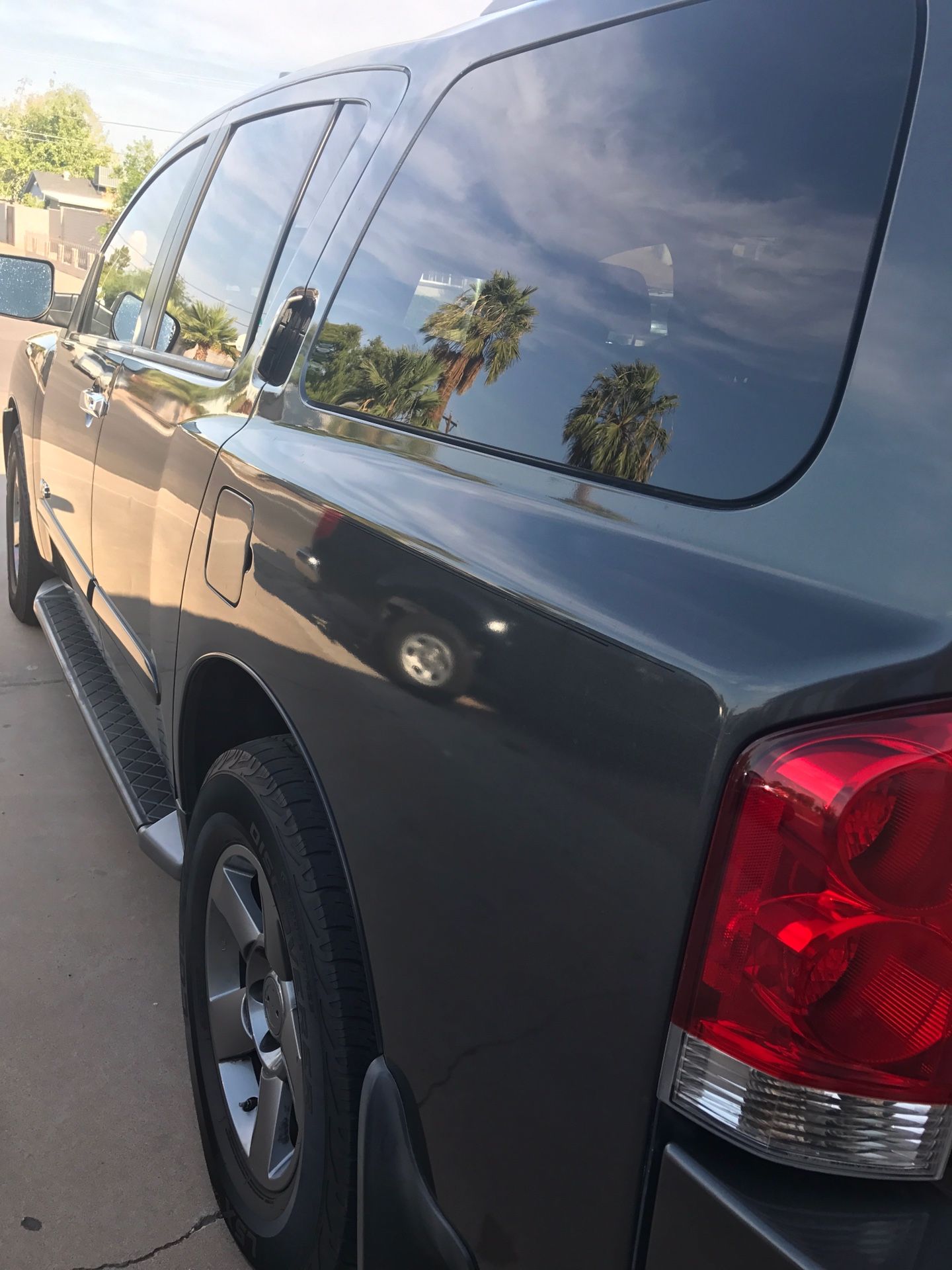 2005 Nissan Armada