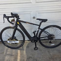 ozark tElectric bike size 29 brand new $1000
