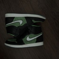 Nike Air Jordan 1 Retro High Zoom “Zen Green” – Size 11 – Used