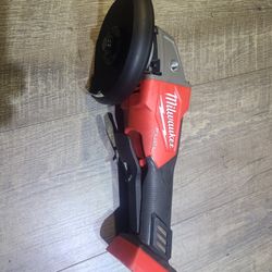 Milwaukee M18 Fuel 4-1/2 in./5 in. Grinder