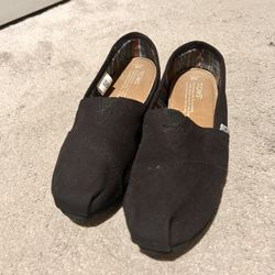 Toms Black Size 8