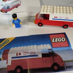 Rare Legoland Canada Only Mail Post Truck. Missing One Printed Piece