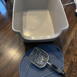 Cat litter box, scooper, and mat set 
