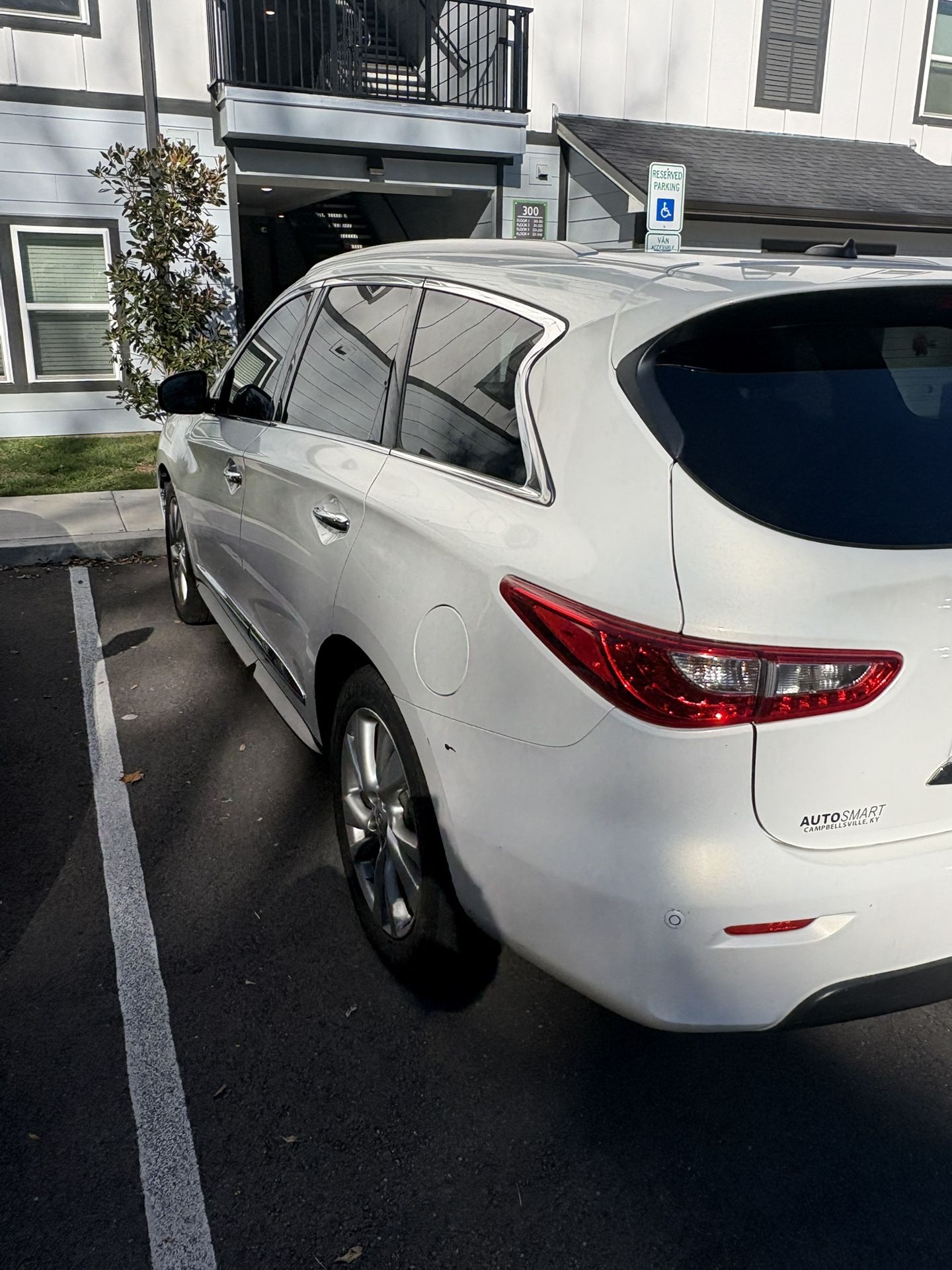 2013 Infiniti Jx35