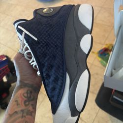 $140 Firm Jordan 13 Men’s 10