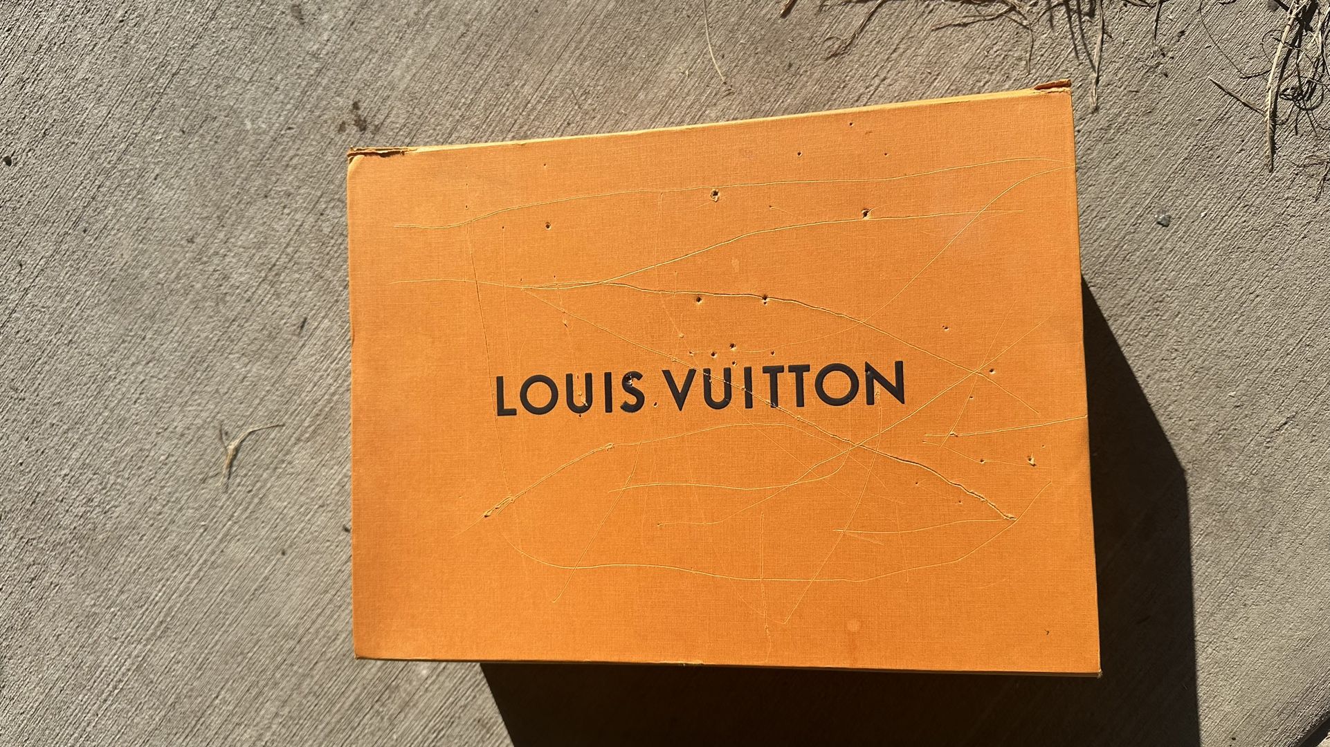 Genuine Louis Vuitton Box π¦