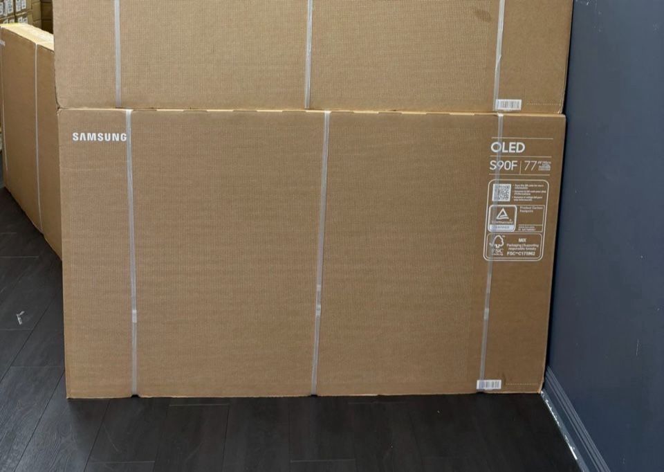 Samsung 77 inch OLED 4K TV smart S90F Qn77S90F brand new sealed