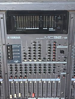 Yamaha MC32/12 Mixer