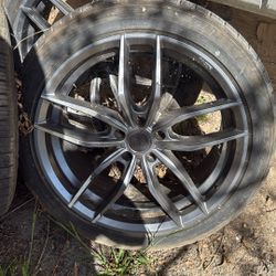 Niche Rims Wheels 20” Only Have 3 Rims 