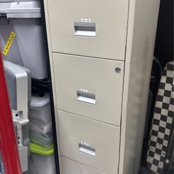 4 Door Filing Cabinet 