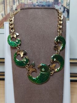 ENAMEL  GREEN FISH  CHOKER GOLDTONE