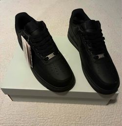 New Nike Air Force 1 Black - Size 8.5 Men
