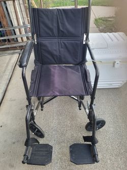 Hospital bed/mattress & transport chair