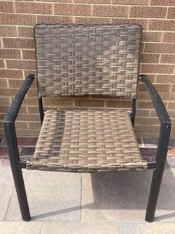 Porch deck Rattan Arm Chair 28”W Sillón de ratán para terraza o patio