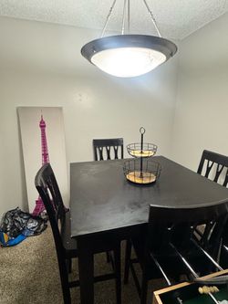Dining Table with 4 chairs