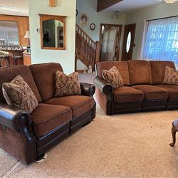 Power Reclining Sofa & Love Seat LIKE NEW