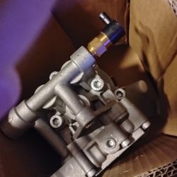 Pressure Washer With All Accessories 