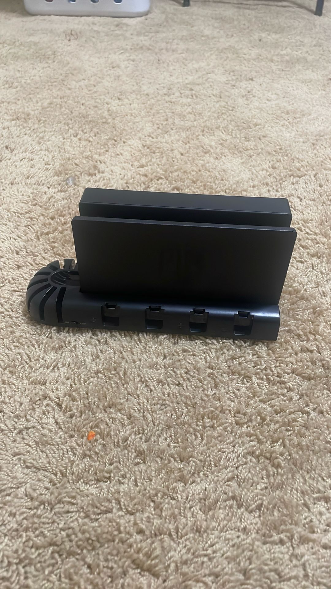 NINTENDO DOCK SET AND ACCESSORY👾👾🎮🎮🕹️