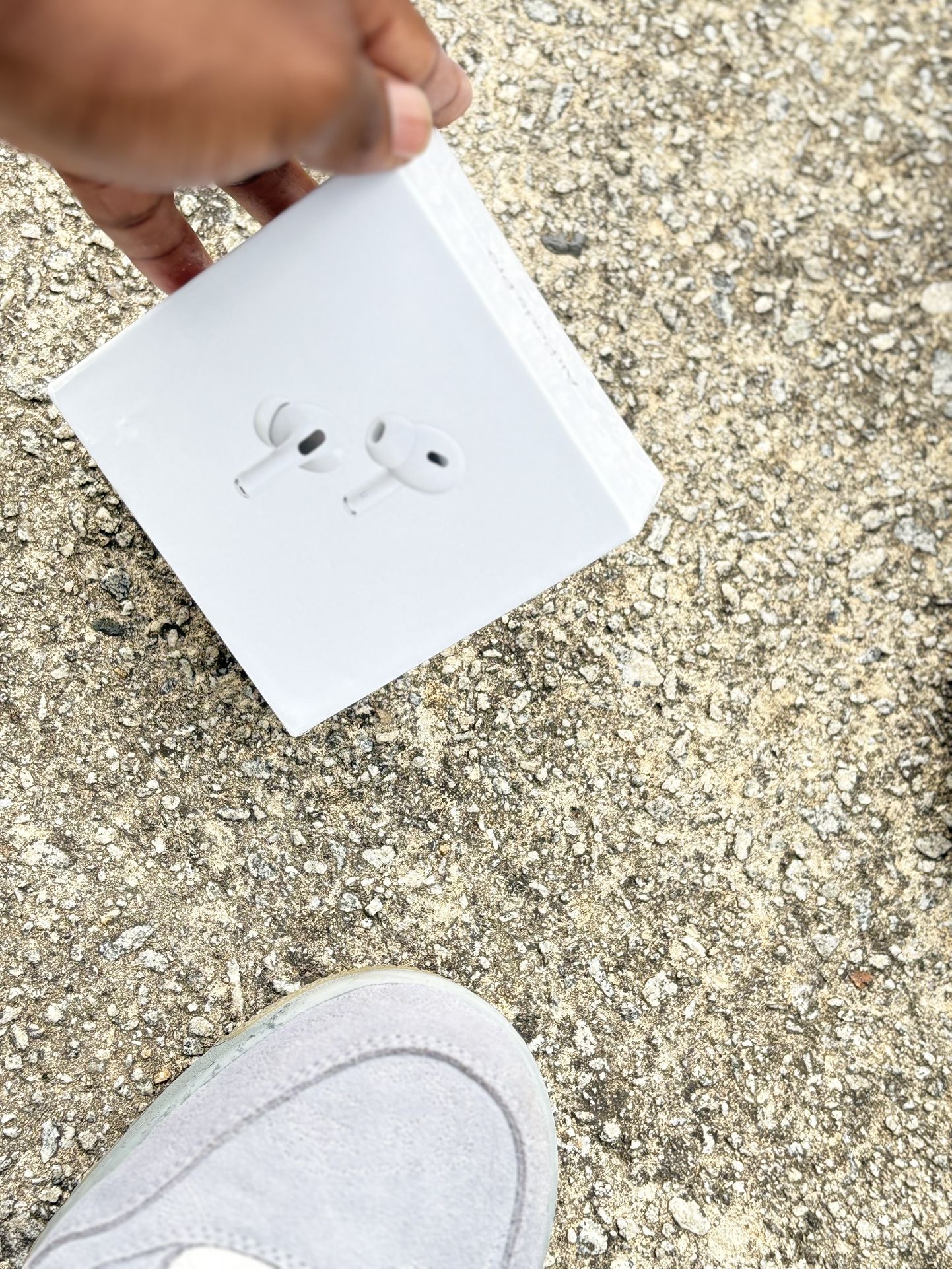 Pods, AirPods