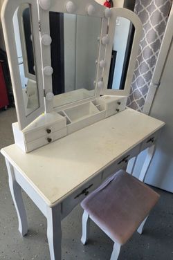 Vanity