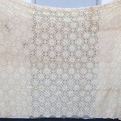 Very fine Victorian handmade lace tablecloth, 120"x140"