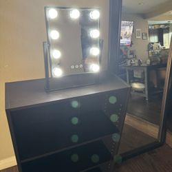 Vanity Makeup Mirror With Lights