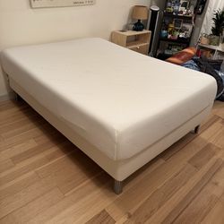 Bed frame + Mattress