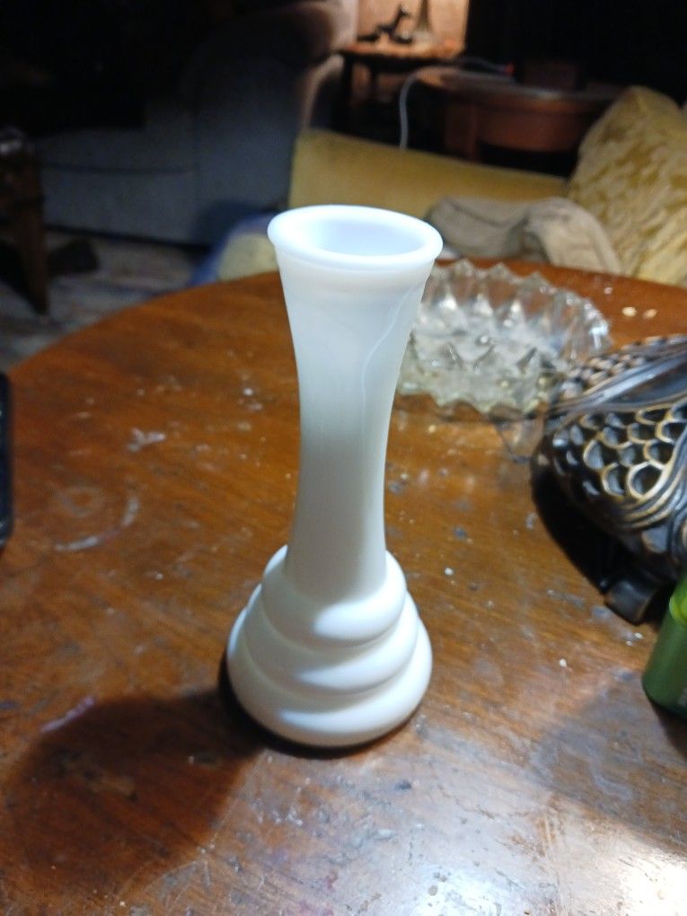 vintage Randall milk glass beehive bud vase.