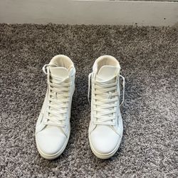 Aldo Size 10.5, Color: White