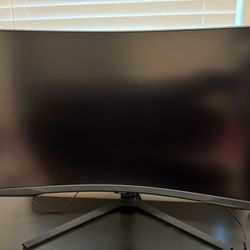 Samsung G7 4K Curved Gaming Monitor