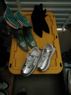 3 Pairs Assorted Shoes