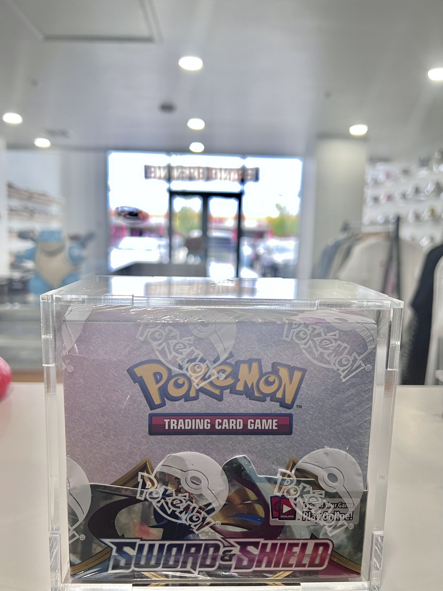 Pokemon Sword & Shield base set Booster Box